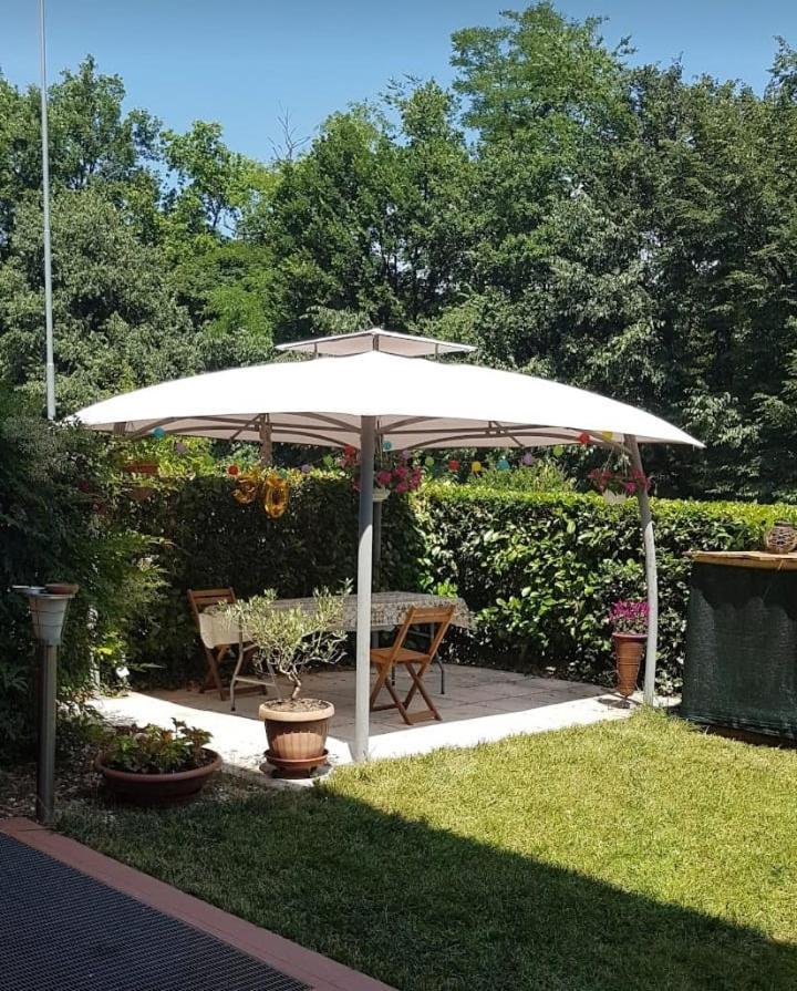 Holiday-Home-Desenzano Desenzano del Garda Exterior photo